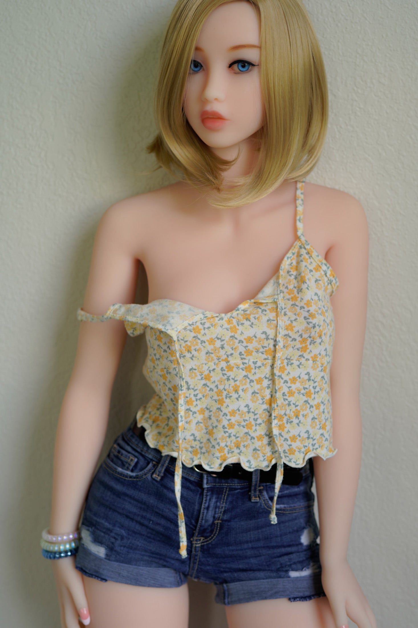 Bella 135cm A Cup Blonde Short Hair Young Sex Doll – cheap-doll